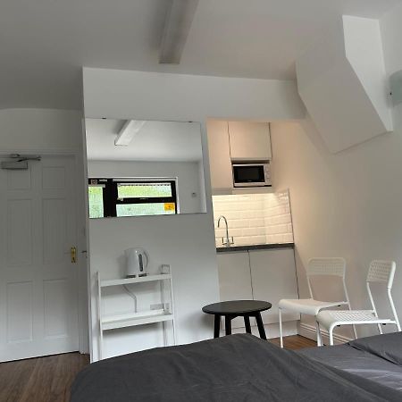 Santry Studio Дублин Экстерьер фото
