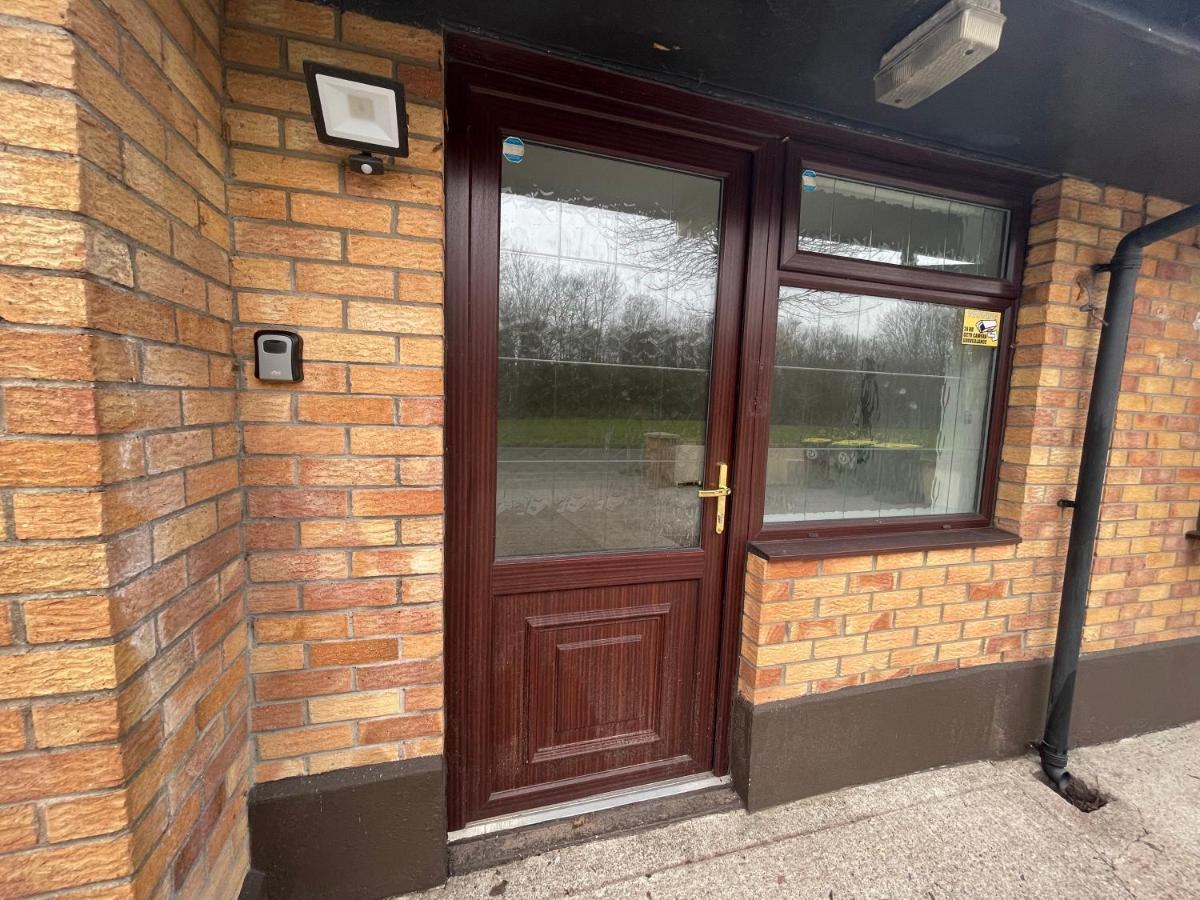 Santry Studio Дублин Экстерьер фото