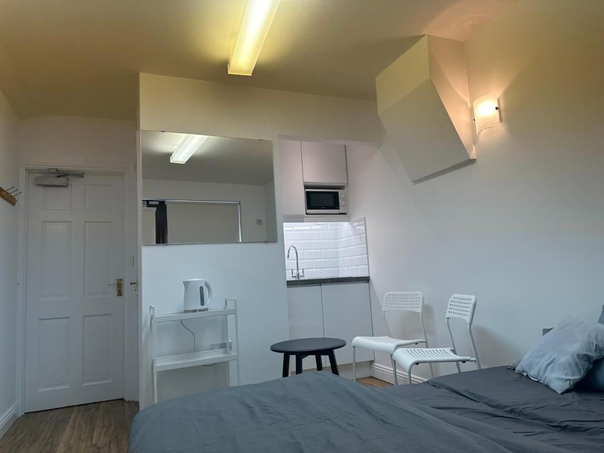 Santry Studio Дублин Экстерьер фото